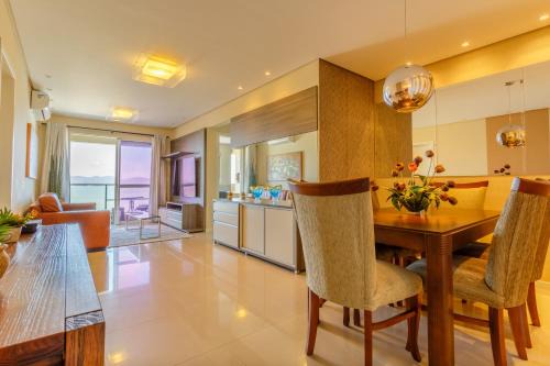 Estreito Apartment | Apto Vista Mar, 150m da Beiramar Continental P1386
