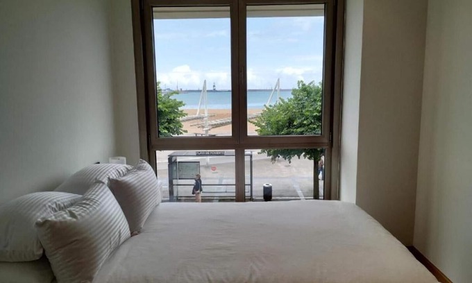Gijon City Centre Apartment | Apto. Vista Playa Poniente