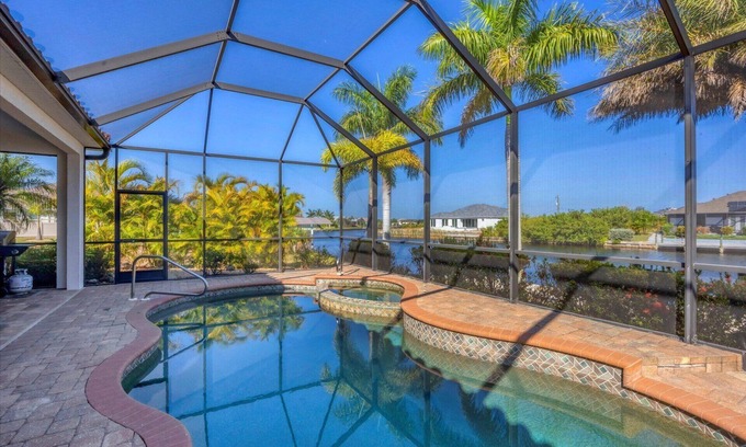 South Gulf Cove House | ARC8138 Summary: Sout