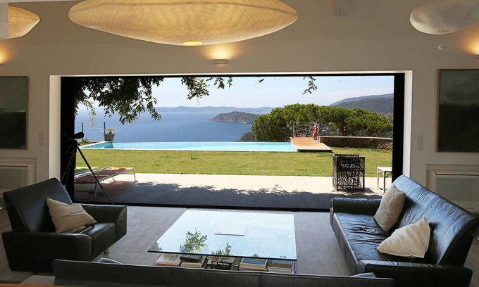 Le Rayol Villa | Architectural Villa Rayol, incredible view, pool, air conditioning, classified