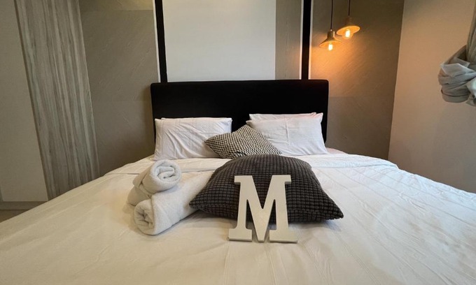 Mont Kiara Hotel | ARCORIS, MONT KIARA by MK HOME