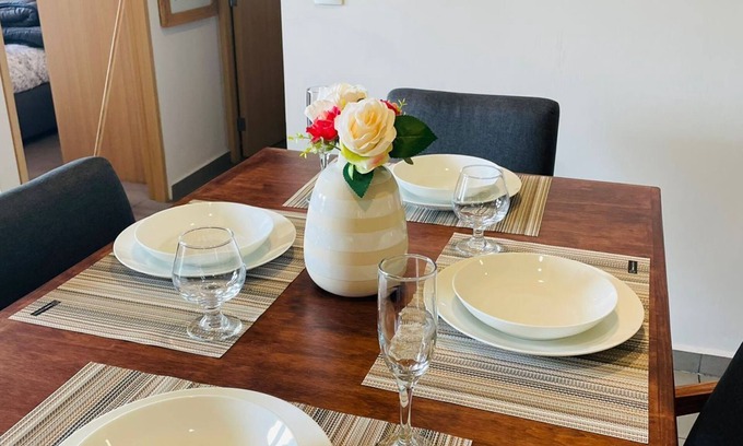 Zona Minerva Apartment | Arcos Vallarta 2be/2ba/1parking