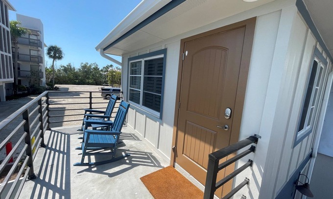 Captiva Cottage | Are you looking for a quaint fishing village in the heart of Captiva Island? - Jensen's Cottage #11