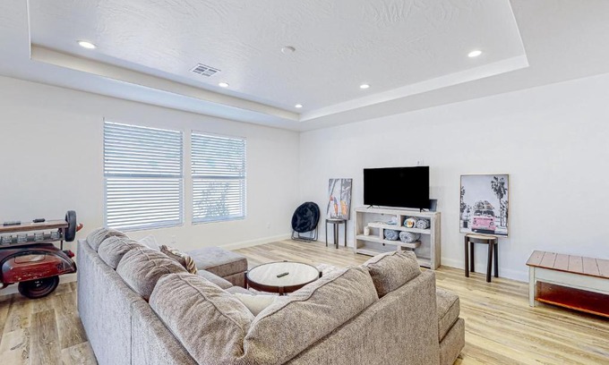 Washington House | Arena Roja House