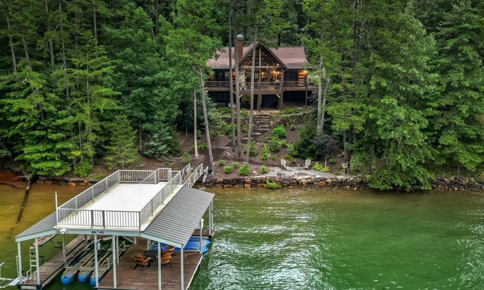 Wilscot Cabin | Around The Bend On Lake Blue Ridge