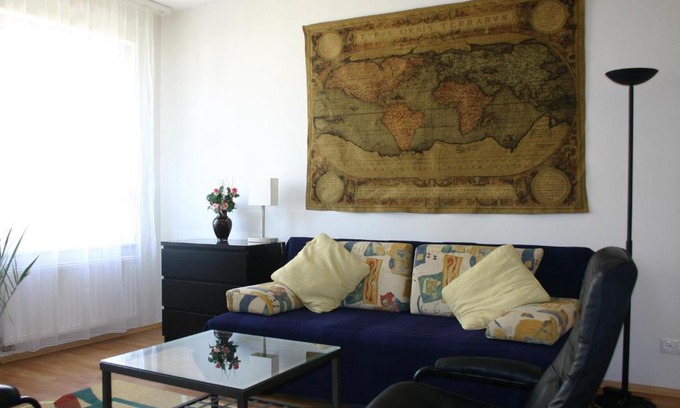 Ujlipotvaros Apartment | Arriva Apartment, optional indoor parking