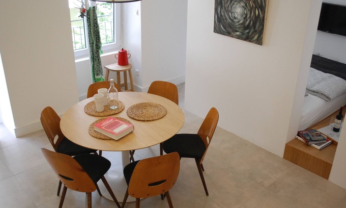 Terezvaros Apartment | Art Aldebaran: a magical feeling in the City Center with A/C!