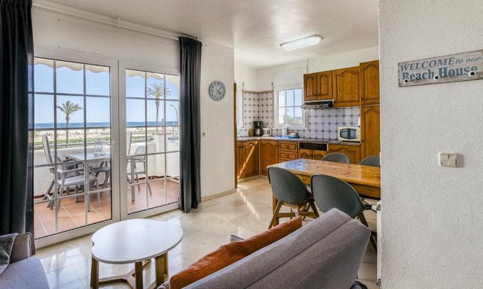 Empuriabrava Apartment | Art- Apartamentos Revilla Tacke D