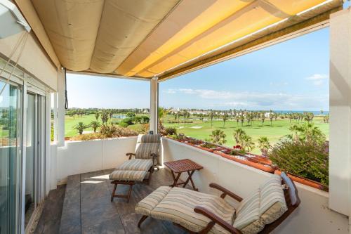 Rota Apartment | artQhost Costa Ballena Penthouse Ocean and Golf views & Free Parking