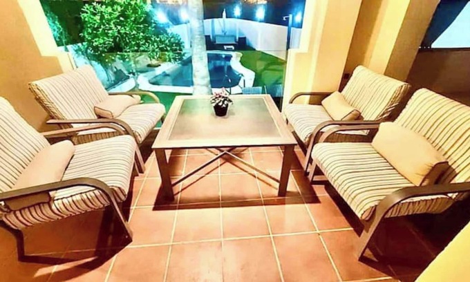 Puerto de la Torre Villa | Arts Home Villa. 430m2 HEATED POOL 🏊🏼‍♂️CINE🍿2xJACUZZIS🛀🏽PLAYGROUND🎯PS4🎮