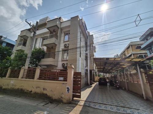 Khattalwada House | Aryan Address Ganeshguri Near GNRC Hospital And Capital Complex