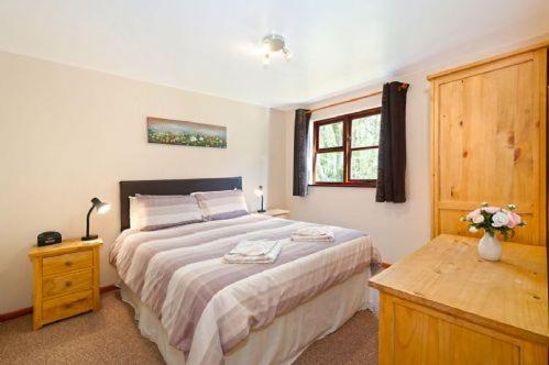 Ashford House | ASH 2 Bedroom Lodge