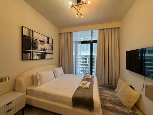 Nad Al Sheba Apartment | Ashri Elegant Studio Near Burj Khalifa