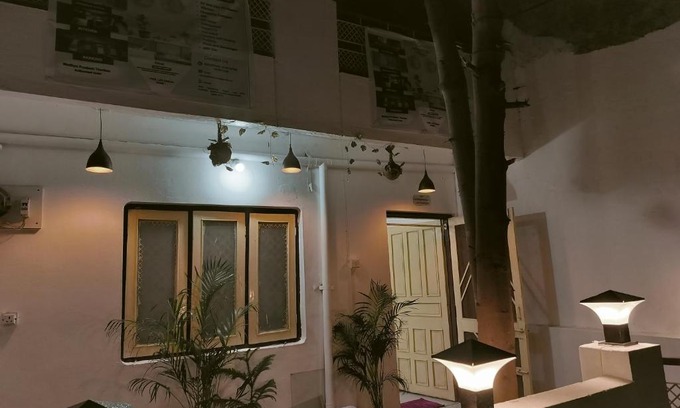 Ujjain House | Ashutosh Homestay and Hotels