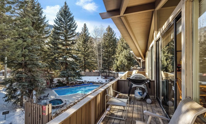 Aspen Condo | Aspen Alps Three Bedroom Condo near town