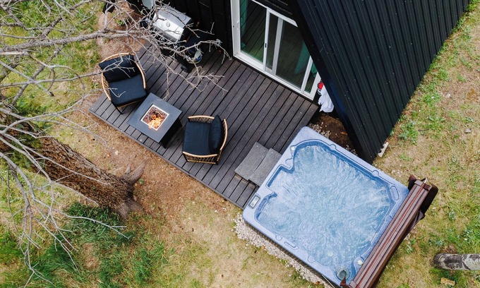 Divide Ski Chalet | Aspen Grove Aframe - Hot Tub- Fire Pit