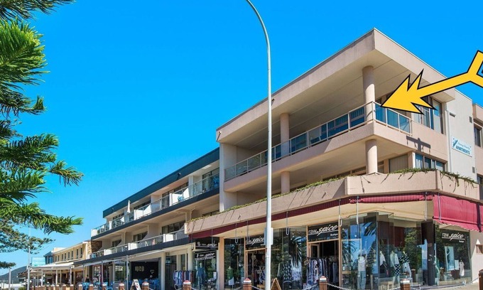 South West Rocks Apartment | Astor Apartment 2 - walk to the beach