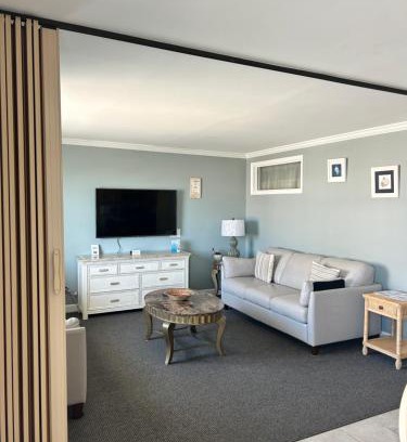 Wildwood Crest Hotel | Astronaut Motel