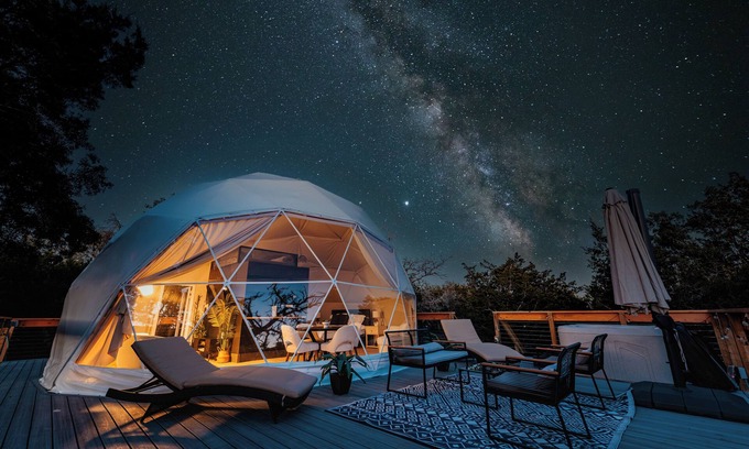 Fredericksburg Cabin | Astryia Glamping