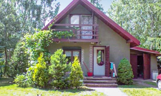 Tomaszow Mazowiecki House | At Zalew Sulejowski this practical vacation home welcomes you.