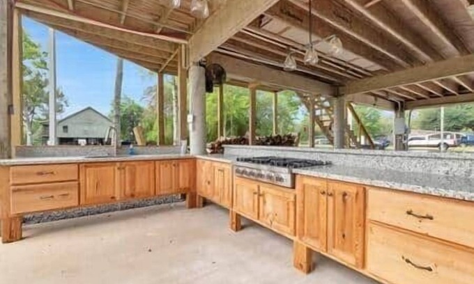 Butte La Rose House | Atchafalaya Ahnvee, a slice of heaven on the river