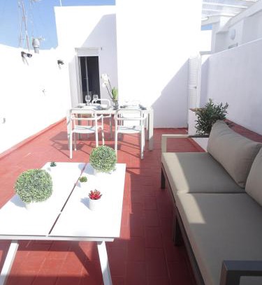 Old Town Apartment | Atico Terraza Cadiz Centro Ascensor Playa de la Caleta