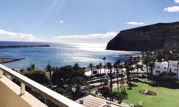 San Sebastian de la Gomera Apartment | Atlantic Ocean views while you have breakfast