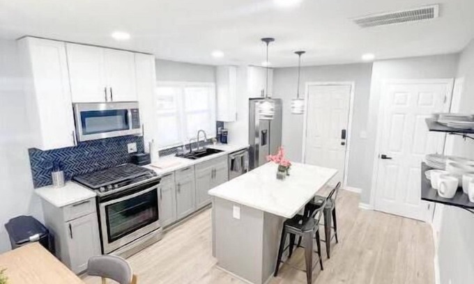 Decatur Hotel | Atlanta Home Away From Home