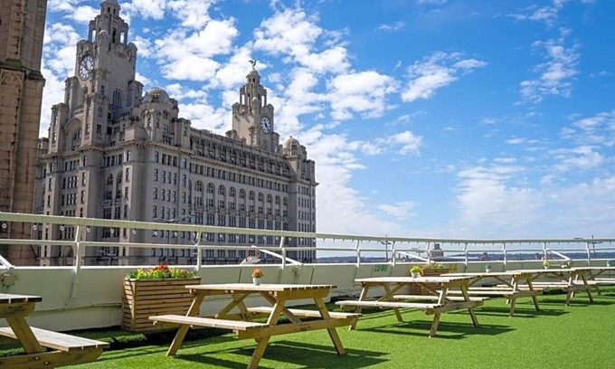 Liverpool City Centre Apartment | Atlantic Tower hotel by Sunday Junior Suite