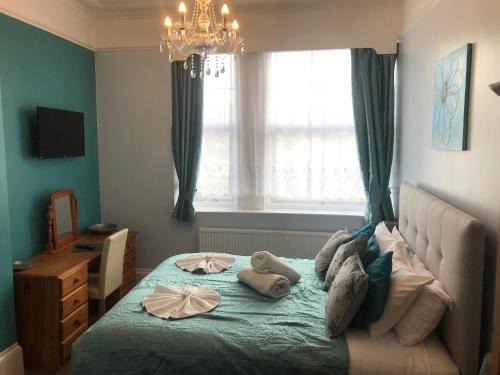 Torquay City Centre Bed & Breakfast | Atlantis
