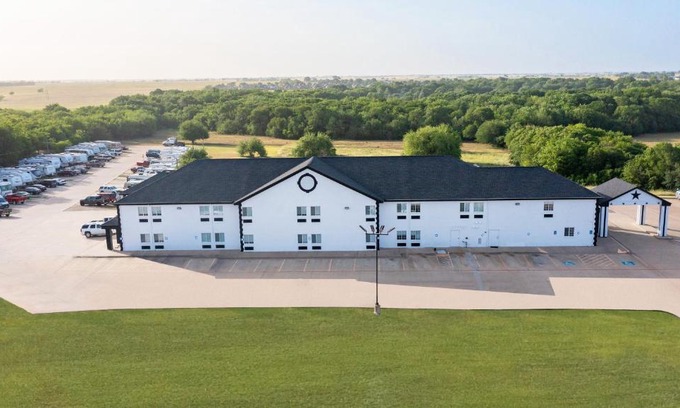 McGregor Hotel | Atria Hotel and RV McGregor