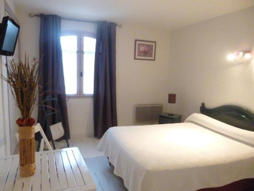 Vinon-sur-Verdon Hotel | Auberge de la Table Ronde