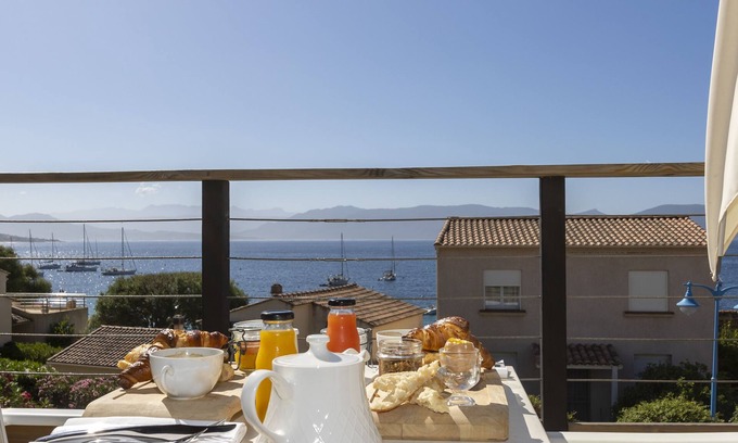 Porto Pollo Hotel | Auberge Kallisté