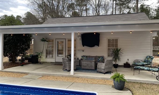 North Augusta Cottage | AUGUSTA NATIONAL WOMEN'S AMATEUR & MASTERS RENTAL - SIX MILES FROM THE NATIONAL