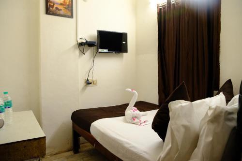 Central Chennai Hotel | Aum Karthikeya Residency - Near Chennai Railway Station