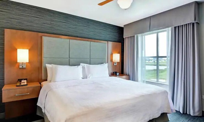McNeil House | Austin Resort Hideaway:Pet-friendly,4 Modern Units,Near Creekmont West Park
