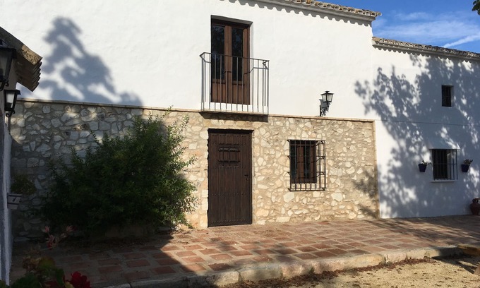 Lucena Cottage | AUTENTICO CORTIJO ANDALUZ IDEAL FAMILIES