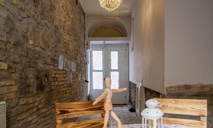 Konak Apartment | Authentic House near Popular Attractions in Izmir