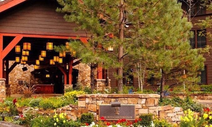 Aspen Condo | Avail: Mar 22-29, Mar 29-April 5, Apr 5-12th, and Dec 20-Jan 3.