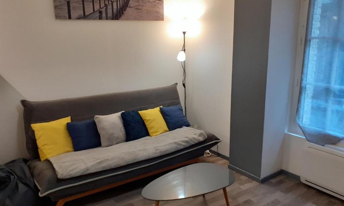 Dieppe Apartment | Avec JARDINET sans vis à vis Plein centre ville au RDC 350m de la plage