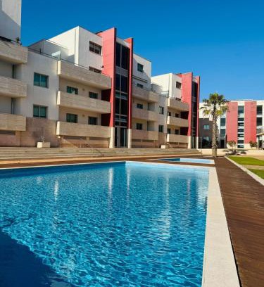 Barra Apartment | Aveiro Beach House, 3 suites e piscina
