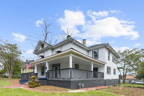 Birmingham House | Avenue South Serene
