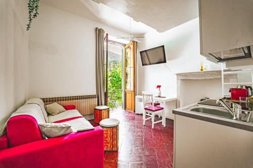 San Pellegrino Terme Apartment | AvocadHouse1QCview