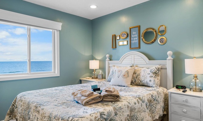 Carolina Beach Condo | Aw Shucks Oceanfront 2 BD/2BA Condo, Safe, Clean, Close to CB Boardwalk