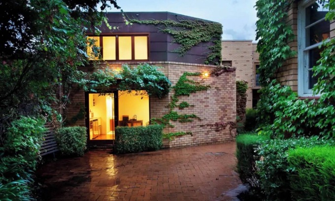 Forrest Apartment | Award-Winning Architectural Loft