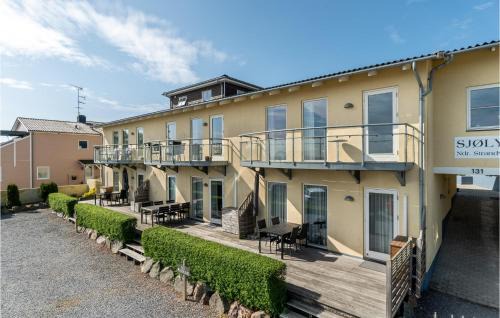 Sandkaas Apartment | Awesome Apartment In Allinge With Wifi