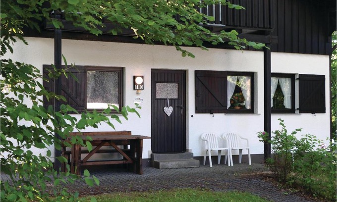 Ferienpark Himmelberg Apartment | Awesome apartment in Thalfang with 2 Bedrooms and WiFi