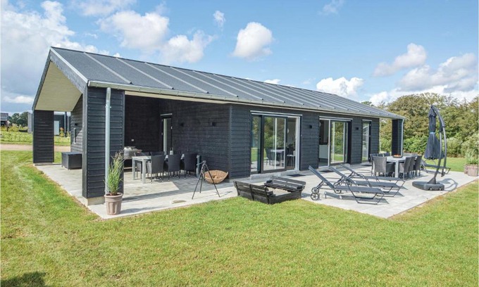 Kelstrup House | Awesome Home In Haderslev With Kitchen