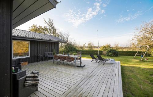 Trend House | Awesome Home In Løgstør With Wifi