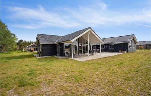 Houstrup House | Awesome Home In Nørre Nebel With Sauna